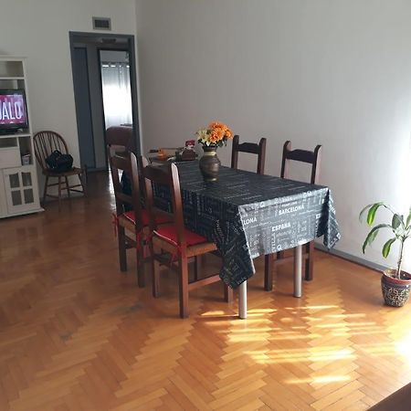 Апартаменты Apartamento Lautaro Буэнос-Айрес Экстерьер фото